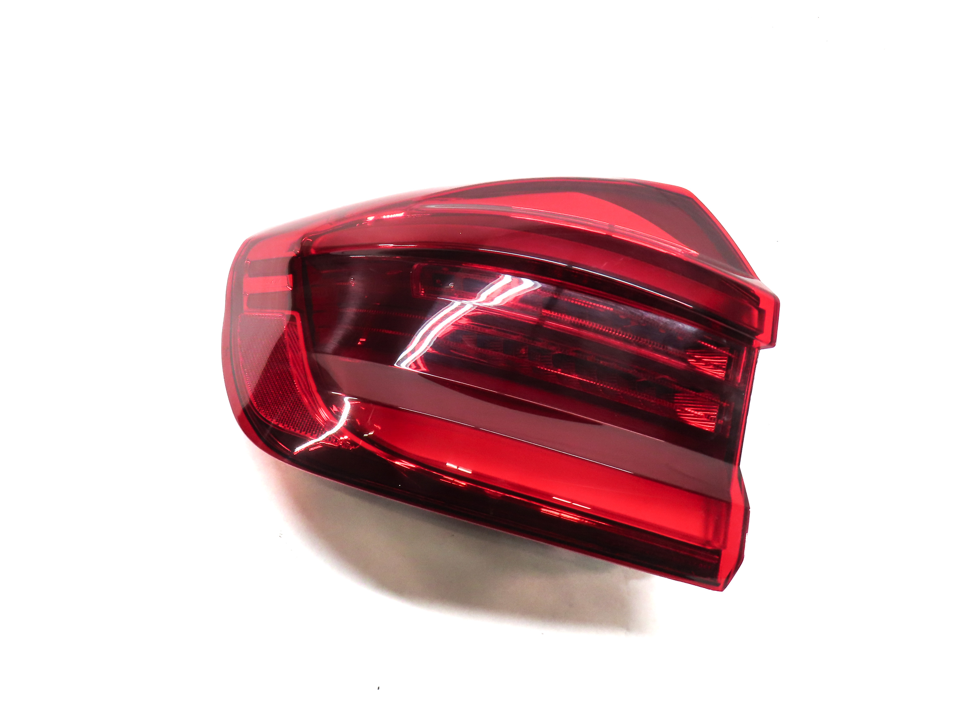 18-21 BMW X3 (G01) REAR LEFT DRIVER OUTER TAILLIGHT (FOR w/ ADAPTIVE HEADLIGHTS) — exact item pictured